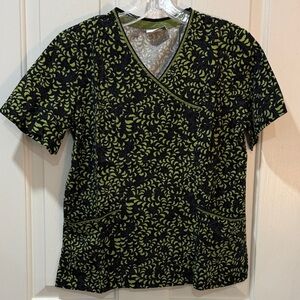 Smart Scrubs Green and Black Patterned Top